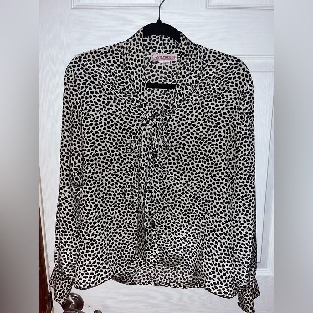 Vintage Castleberry Black and White Tie Neck Patterned Blouse
